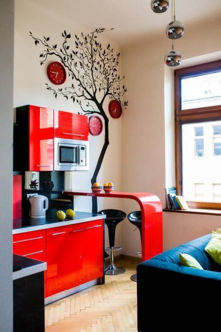 Studio In The Center -Easy Access From The Airport Krakau Exterior foto